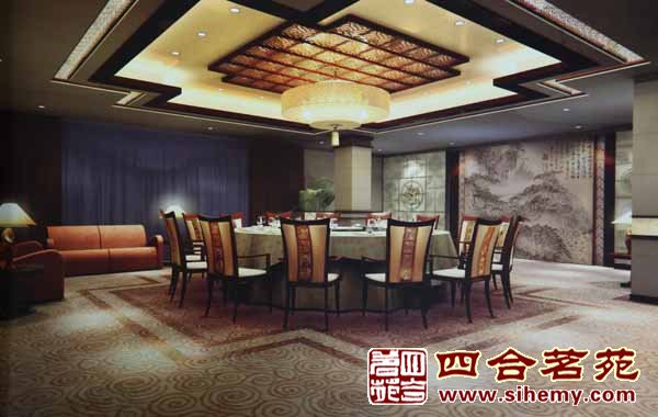 表現了豐富多彩的自然側面間接地反映了社會生